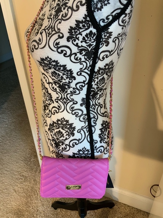 bebe Handbags - bebe Quilted Pink Crossbody with Gold Removable Chain NWT